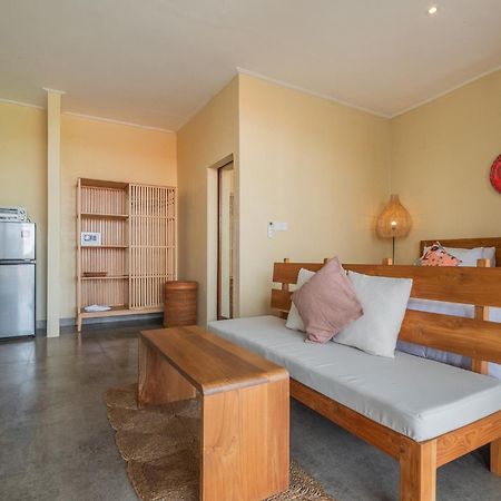 Ellisani Bali Apartment Canggu Екстериор снимка