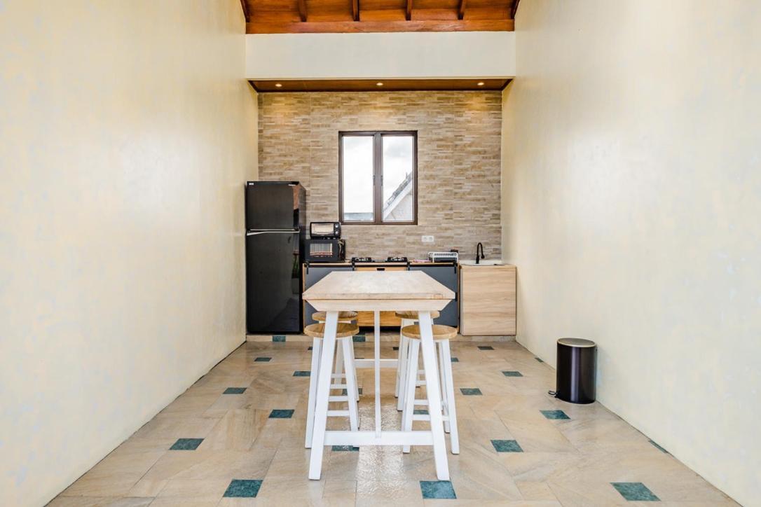 Ellisani Bali Apartment Canggu Стая снимка