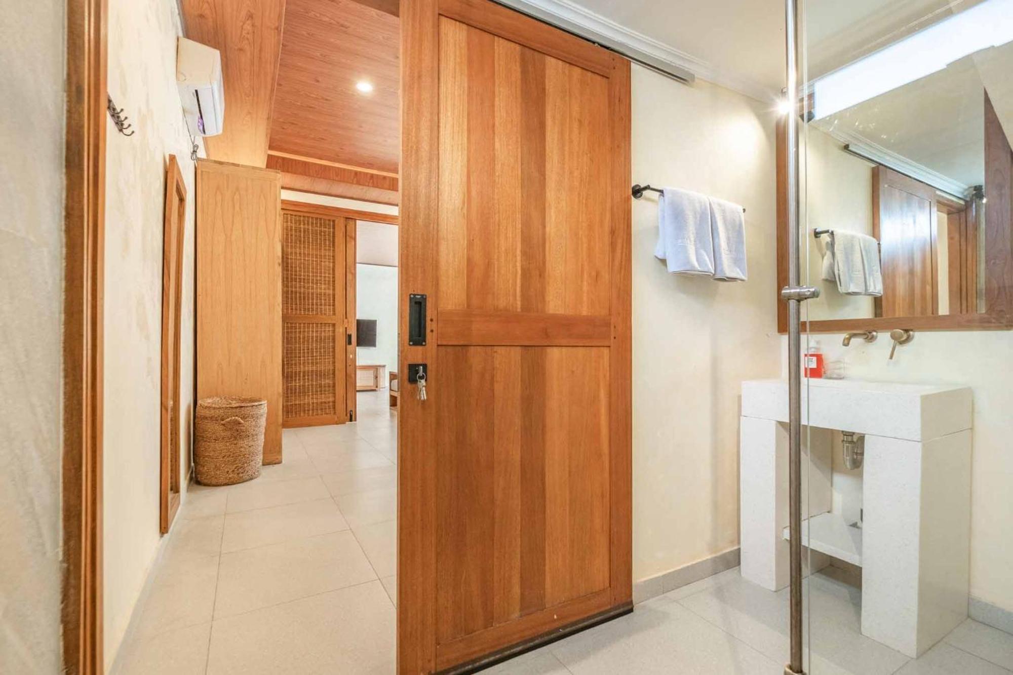 Ellisani Bali Apartment Canggu Стая снимка